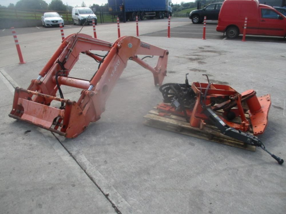 KUBOTA LA1403 — photo 4