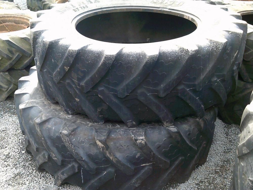 Tires BKT x2 BKT620/70R42 — photo 1