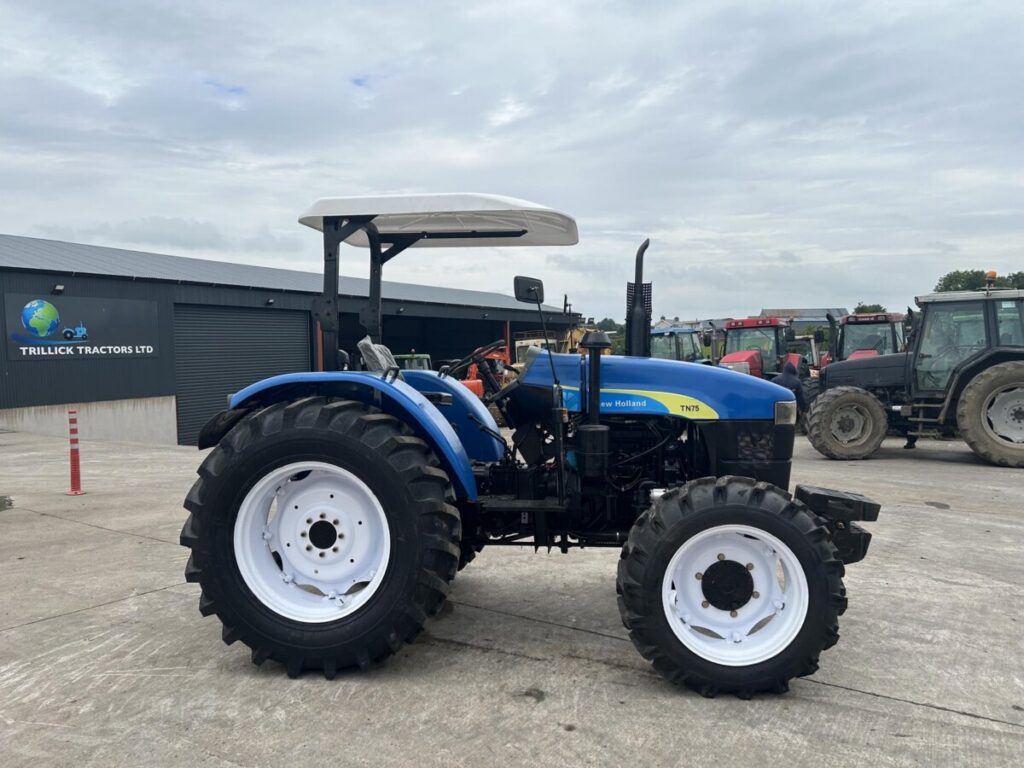 2012 NEW HOLLAND TN75 — photo 1
