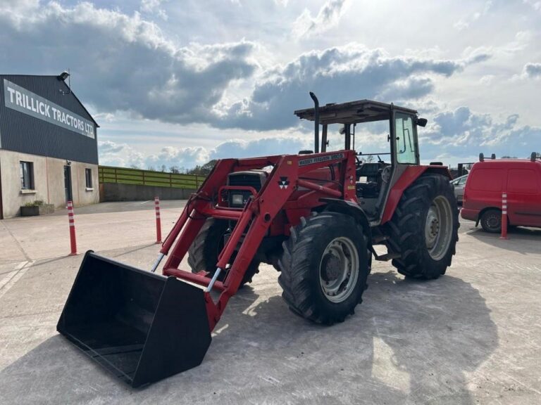2001 MASSEY FERGUSON 390 — photo 4