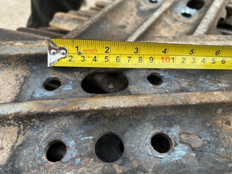 Hammer/Breaker – Hydraulic 450MM TRACK PADS — photo 3