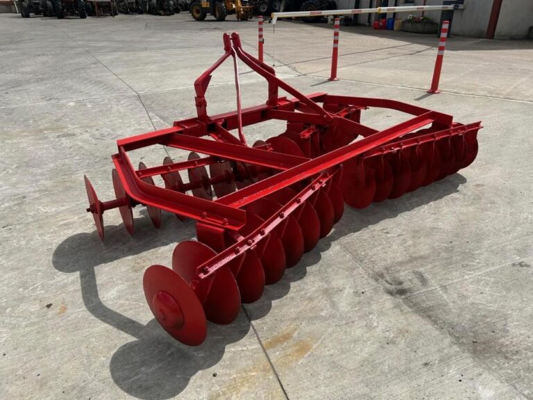 2000 MASSEY FERGUSON 345 — photo 4