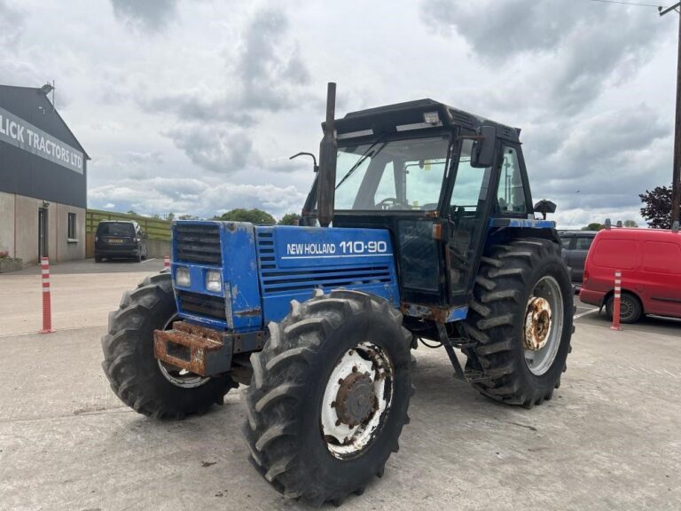 2004 NEW HOLLAND 110-90 — photo 3