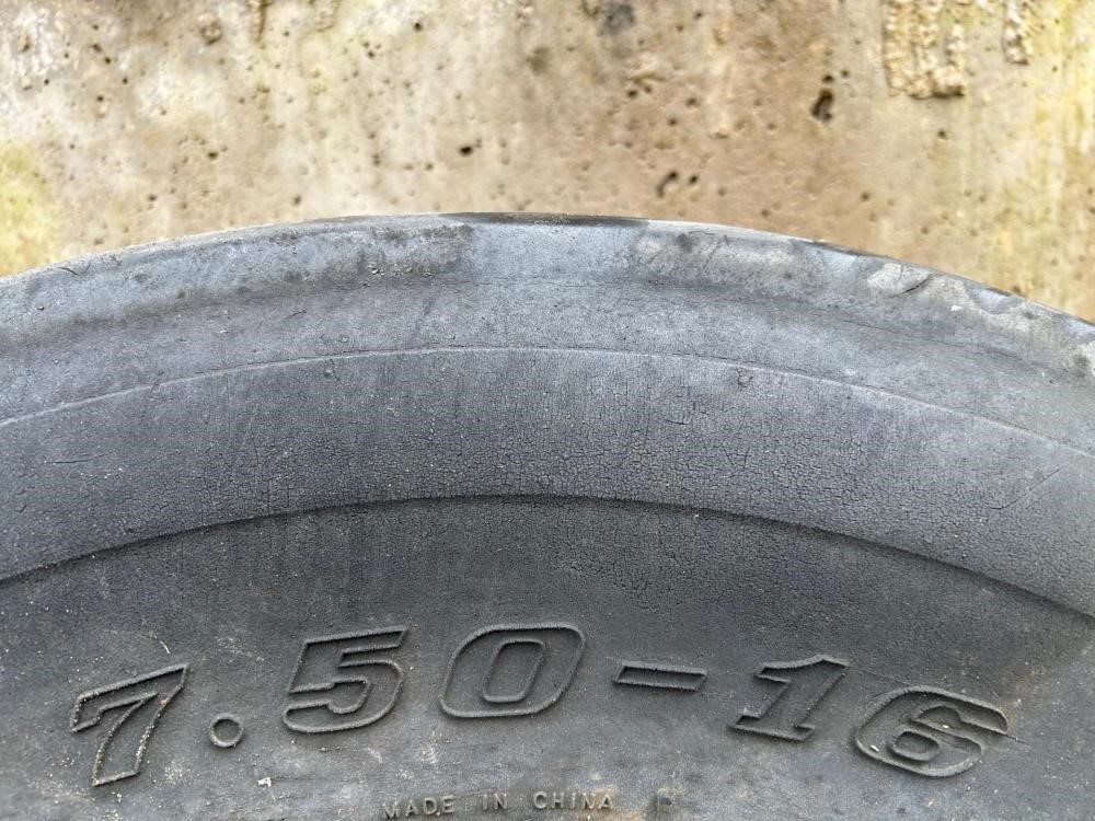 Tires Used 750-16 Front Wheels — photo 3