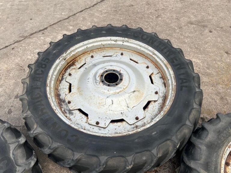 Tires X4 WHEELS TO SUIT MF, FIAT OR CASE — photo 6