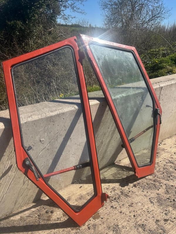 Other X2 FIAT SUPER COMFORT CAB DOORS — photo 3
