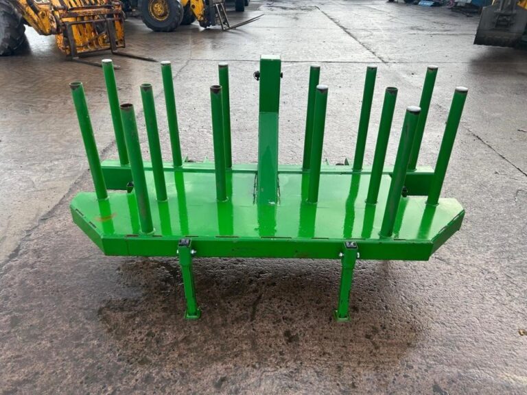 BALE WRAP CARRIER FOR FRONT LINKAGE — photo 5