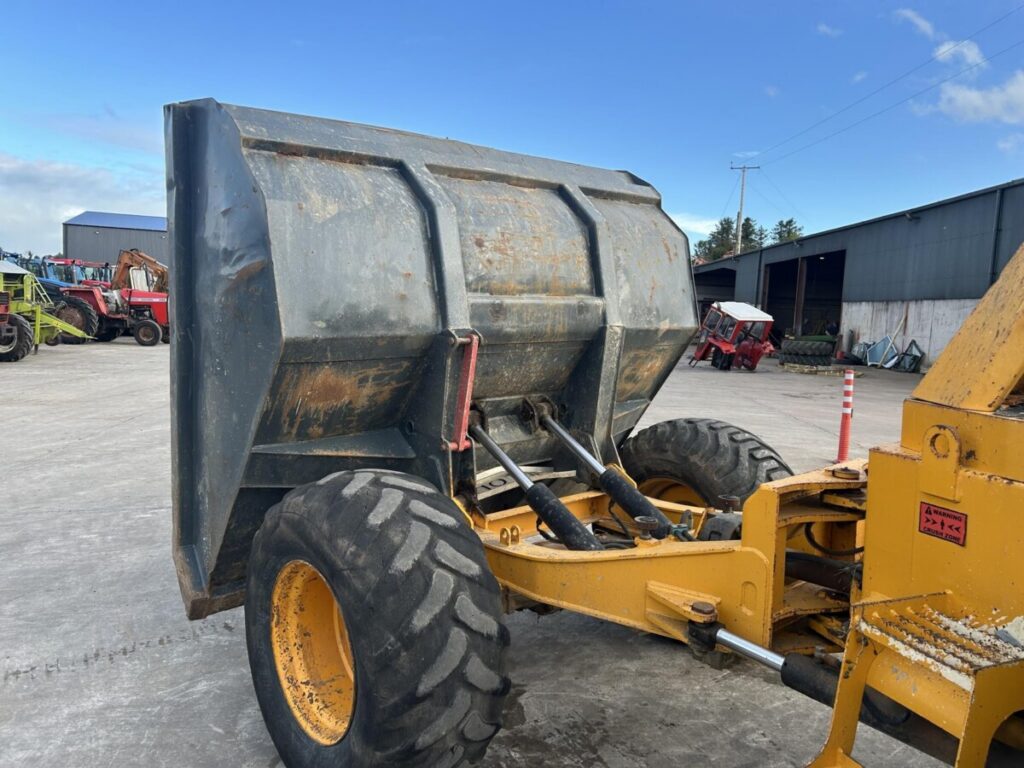 2005 BARFORD SX9000 — photo 10
