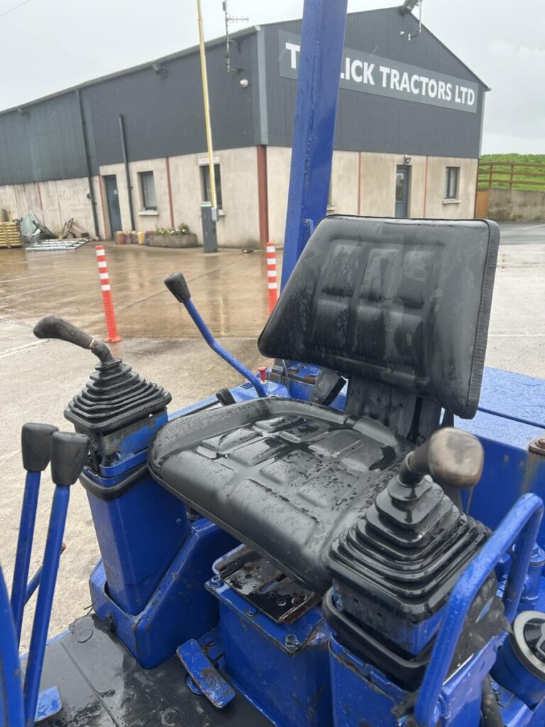 2000 KUBOTA 4 IN — photo 11