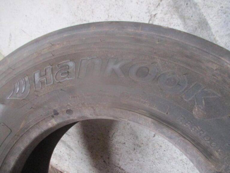 2024 Tires HANKOOK 245/70R17.5 — photo 3