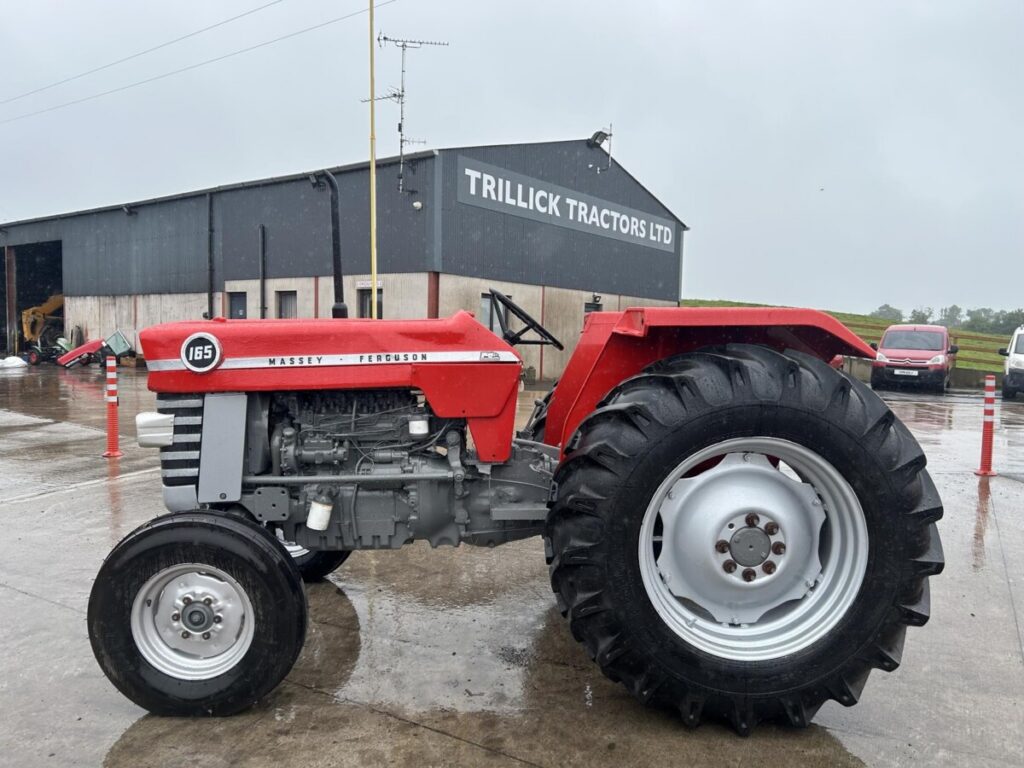 1986 MASSEY FERGUSON 165 — photo 4