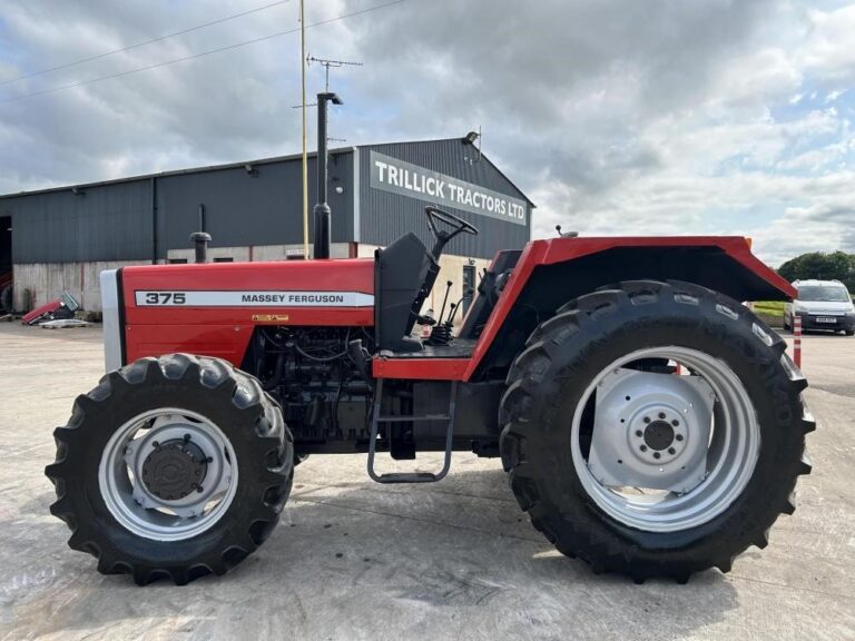 2001 MASSEY FERGUSON 375 — photo 4