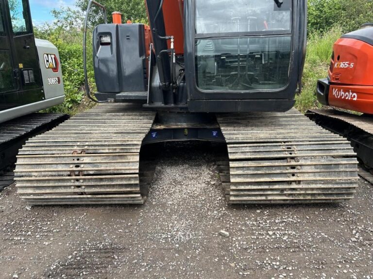 2026 Hammer/Breaker – Hydraulic NEW SET OF 1 METER PADS — photo 1