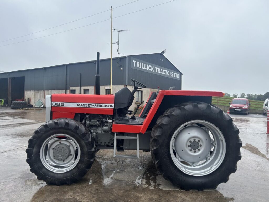2001 MASSEY FERGUSON 385 — photo 3