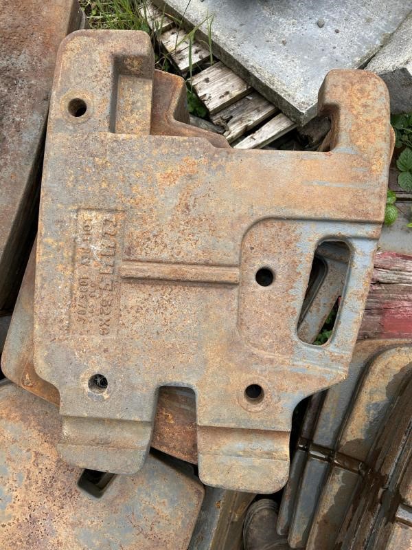 Weights CLASS TRACTOR WEIGHTS — photo 2