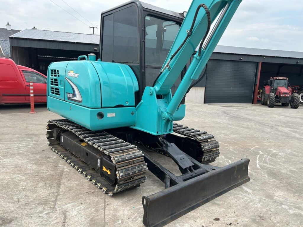 2017 KOBELCO SK60-8 — photo 2