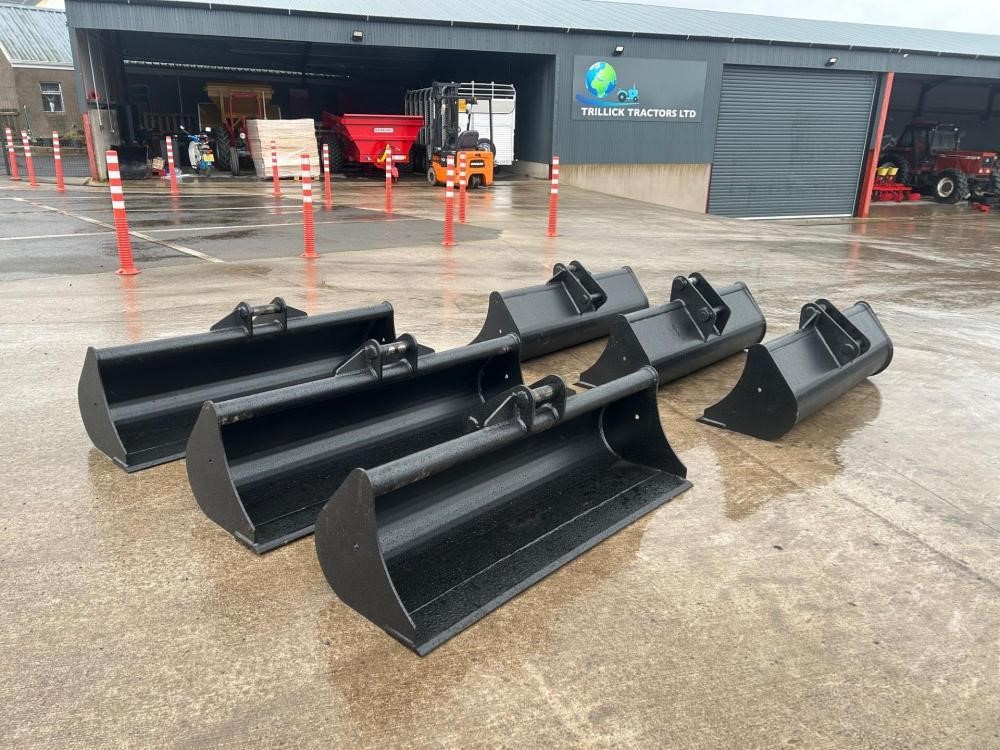2026 Hammer/Breaker – Hydraulic NEW TT 5FT GRADING BUCKETS — photo 1