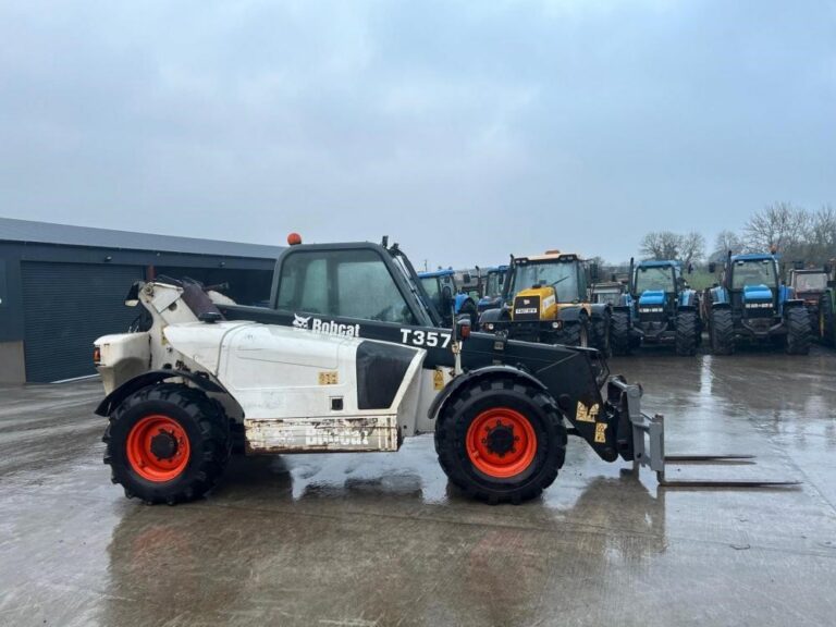 2004 BOBCAT T3571 — photo 1