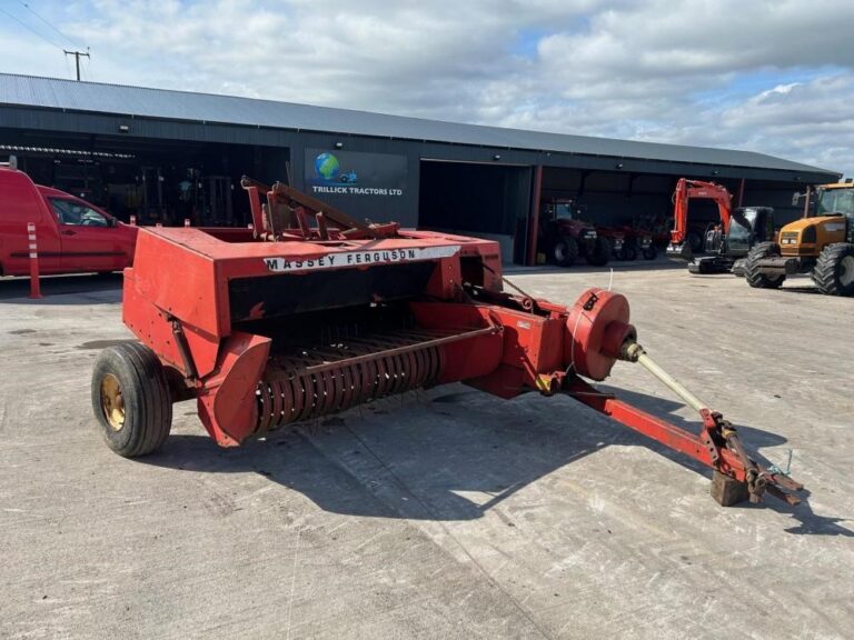 1993 MASSEY FERGUSON 128 — photo 1