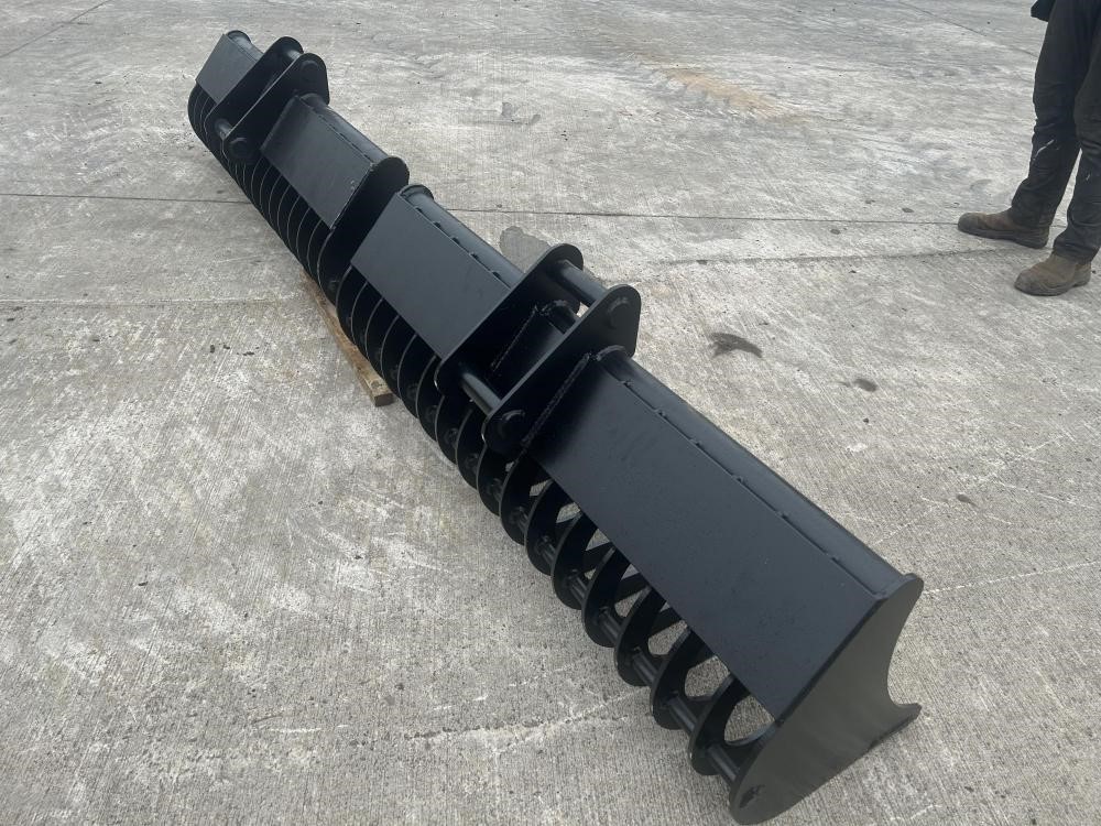2026 Hammer/Breaker – Hydraulic NEW TT 5FT RAKE BUCKETS — photo 3