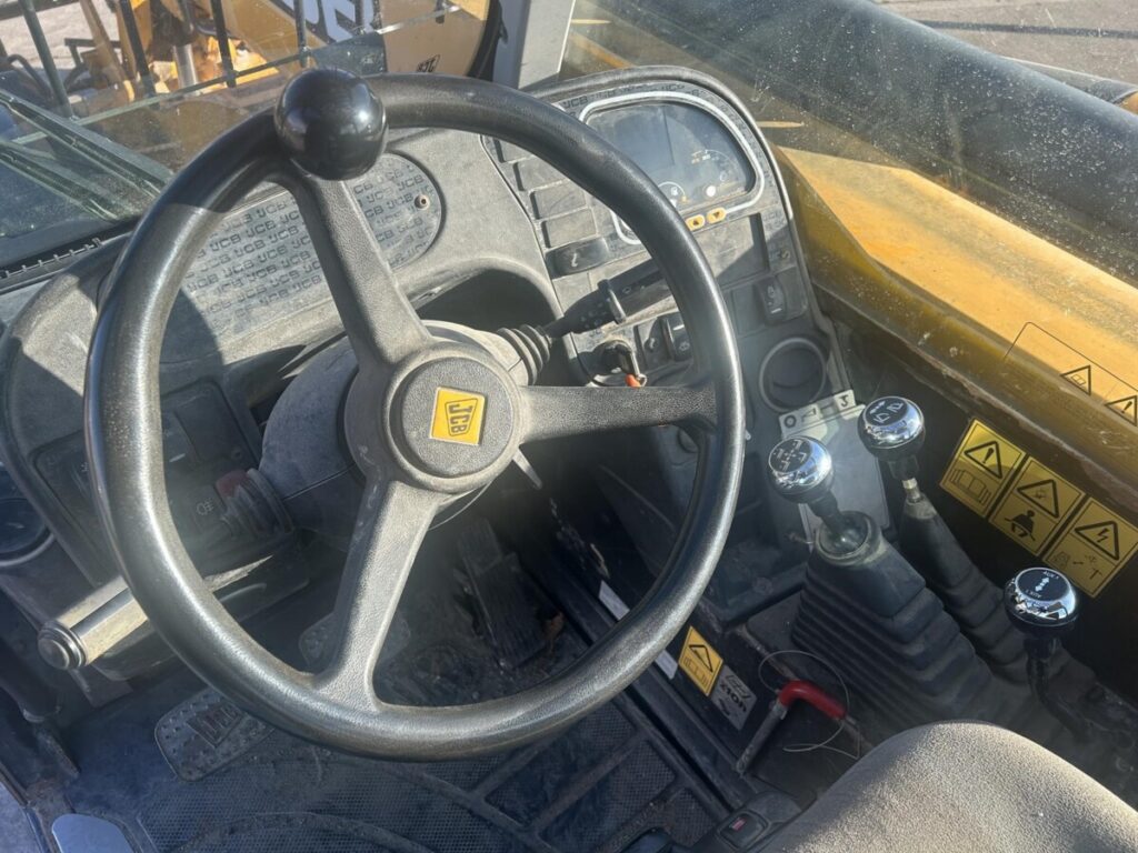 2014 JCB 535-140 — photo 8