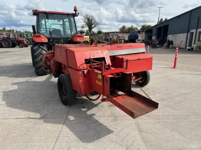 1990 MASSEY FERGUSON 120 — photo 4