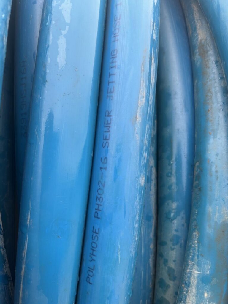 2000 KUBOTA 4 IN — photo 8