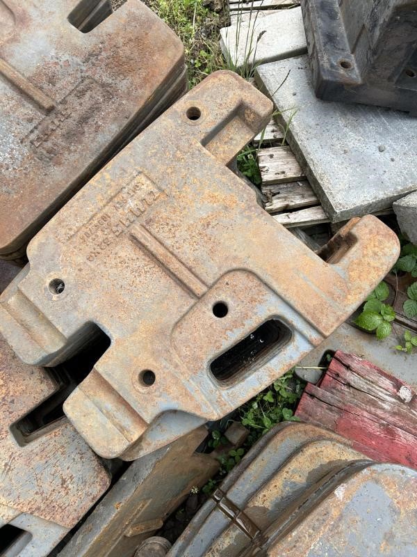 Weights CLASS TRACTOR WEIGHTS — photo 6