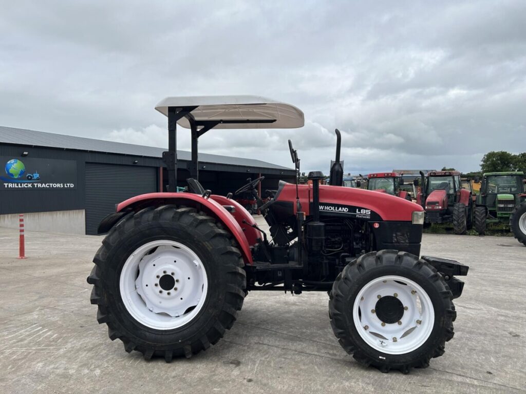 2005 NEW HOLLAND L85 — photo 1