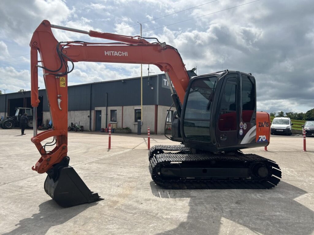 2014 HITACHI ZX70 — photo 5