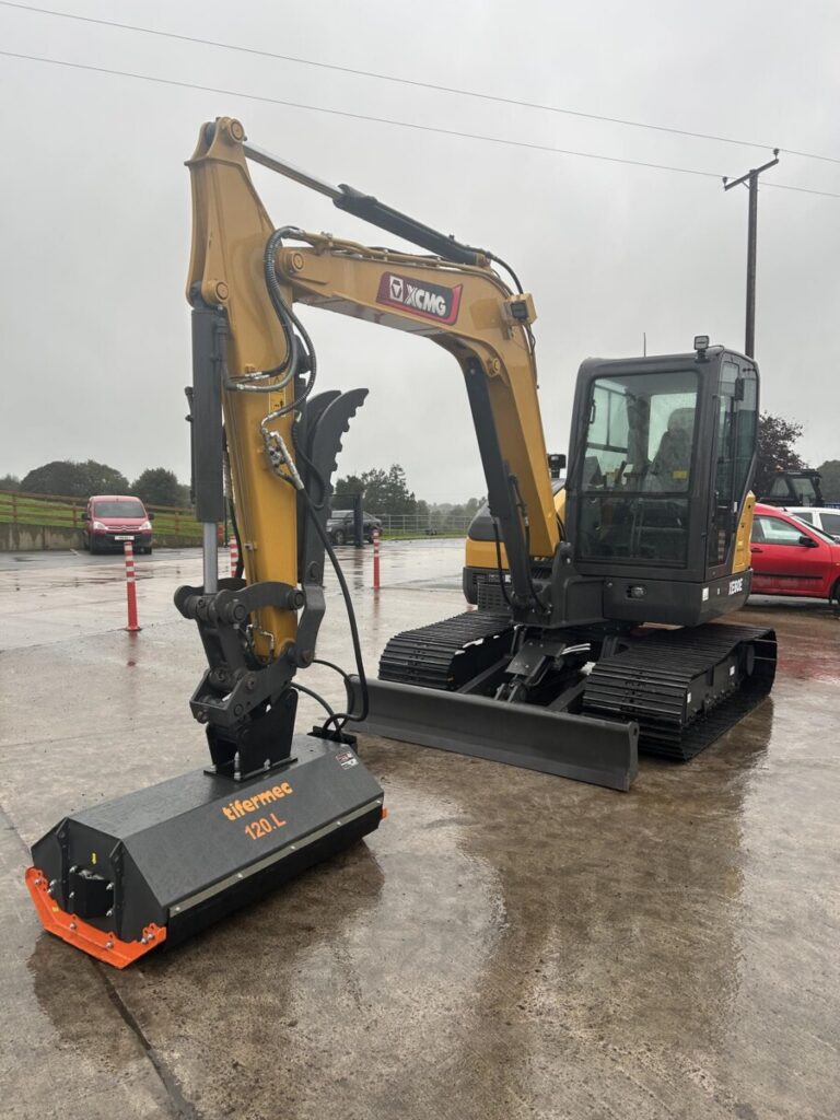2026 XCMG XE60E — photo 4