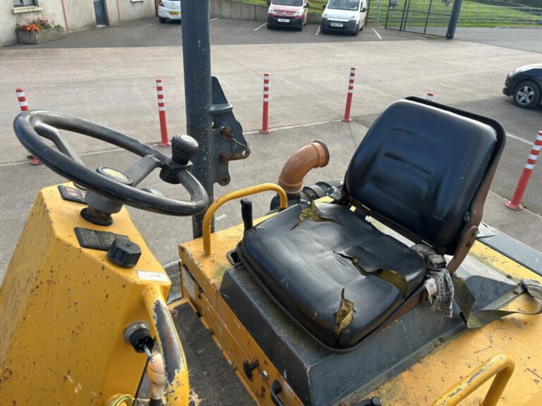 2005 BARFORD SX9000 — photo 11