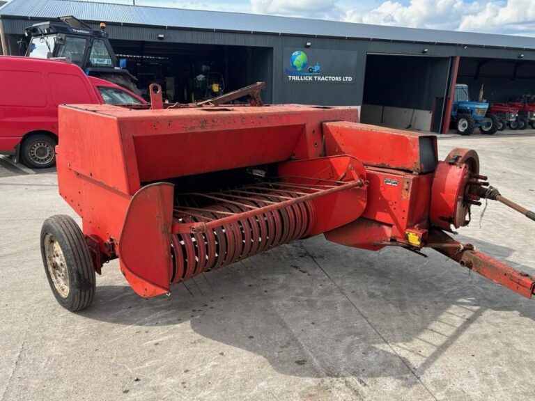 1990 MASSEY FERGUSON 120 — photo 1